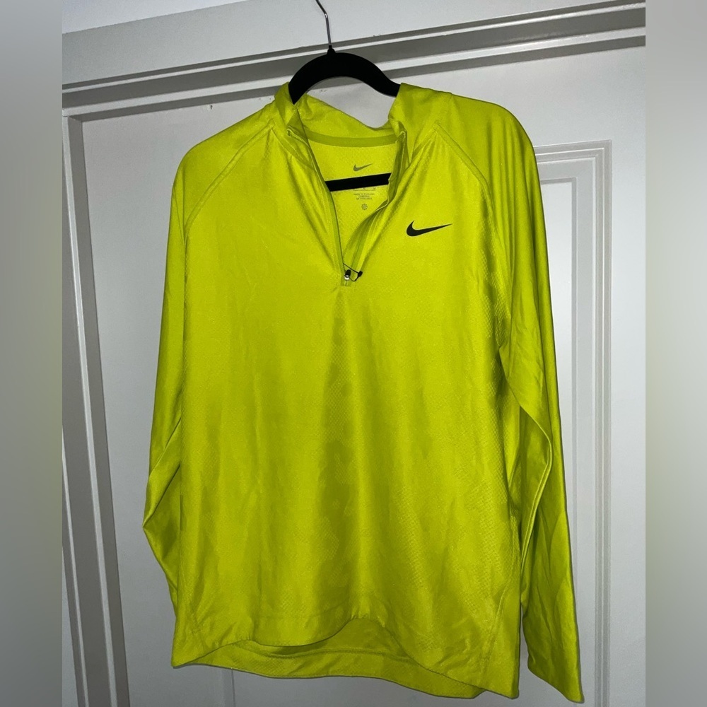 Nike Dri-FIT ADV Tour 1/4 Zip  Golf Pullover Men's Size Medium